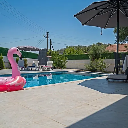 빌라 Spacious With A Private Pool For 8 People In Mugla, - Awz 187 *