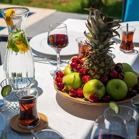 Spacious With A Private Pool For 8 People In Mugla, - Awz 187 *