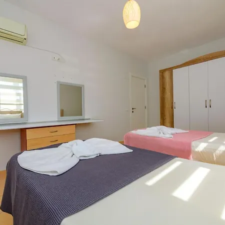 Willa Spacious With A Private Pool For 8 People In Mugla, - Awz 187 Fethiye